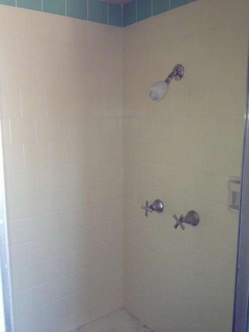 Hacienda Motel image 7