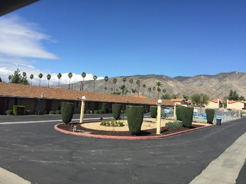 Hacienda Motel image 23